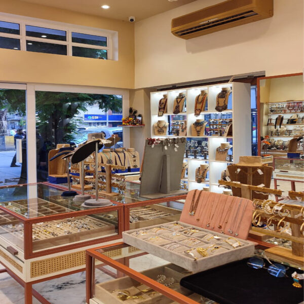 jewellery shop furniture